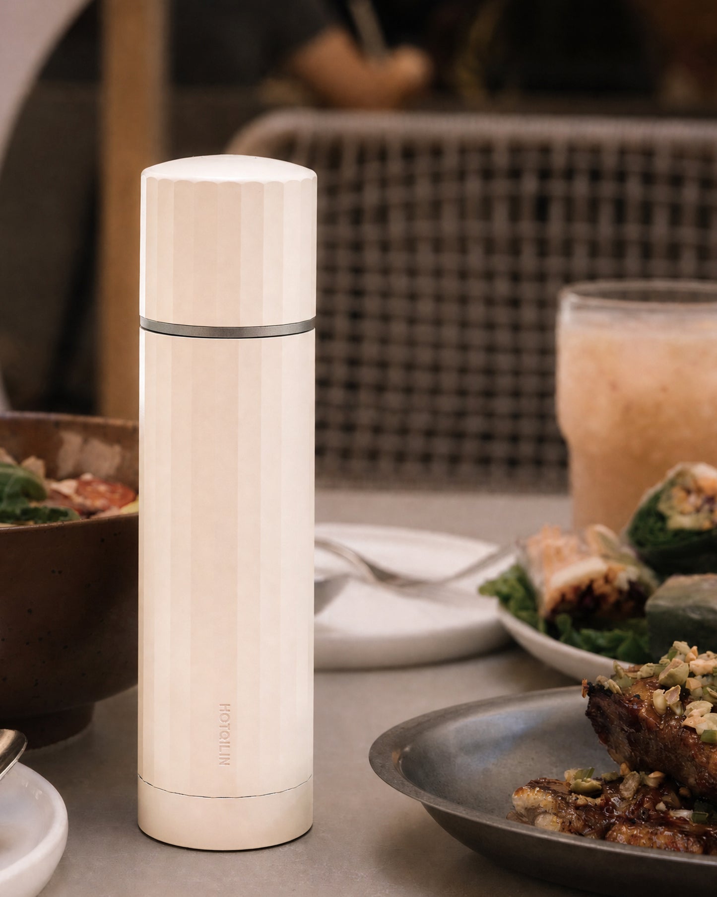 Hotqilin Titanium-Core 24-Facet Internal Salt Grinder – Ivory White